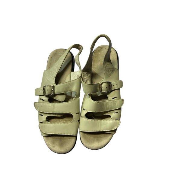 PROPET Breeze Walker W0001 US 8.5M Bone Smooth Leather 3 Strap Sandals - Picture 1 of 3